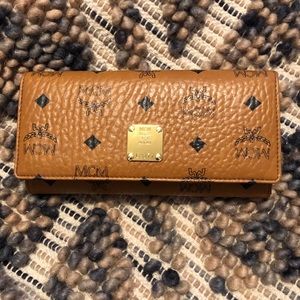 MCM Wallet